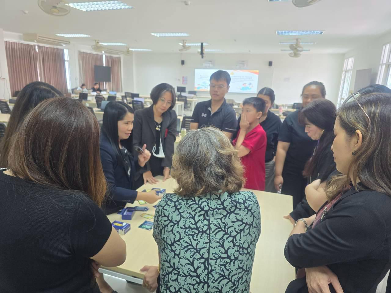 42. โครงการการผลิตสื่อการสอนด้วยนวัตกรรม AI ของครูเพื่อส่งเสริมความคิดสร้างสรรค์สำหรับผู้เรียนในยุคดิจิทัลตามบริบทของโรงเรียน ภายใต้โครงการพัฒนาคุณภาพการศึกษาและการพัฒนาท้องถิ่นโดยมีสถาบันอุดมศึกษาเป็นพี่เลี้ยงเครือข่ายเพื่อการพัฒนาอุดมศึกษา